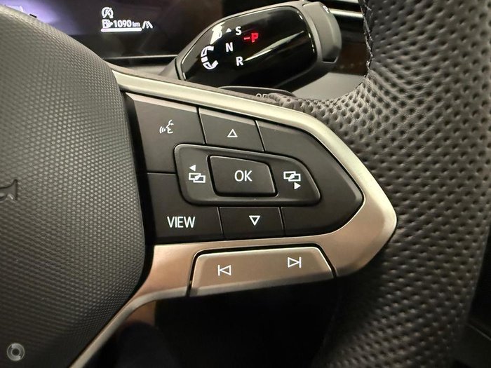 2025 Volkswagen Tiguan 150TSI R-Line