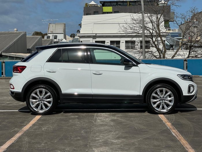 2025 Volkswagen T-Roc 110TSI Style