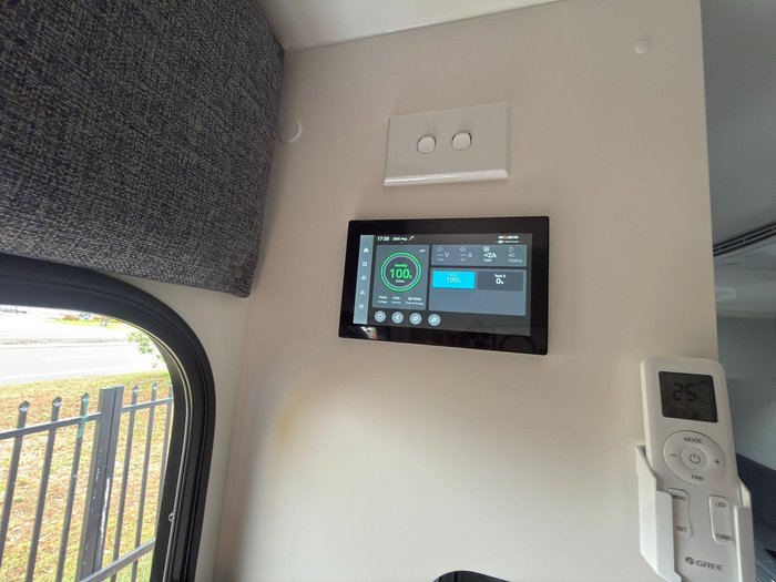 2025 Traveller Destination Track 13 Twin Single