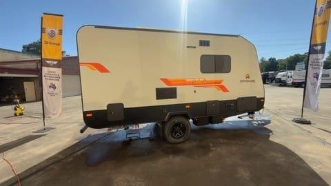 2025 Traveller Destination Track 13 Twin Single
