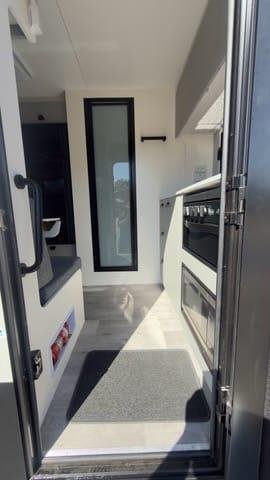 2025 Traveller Destination Track 13 Twin Single