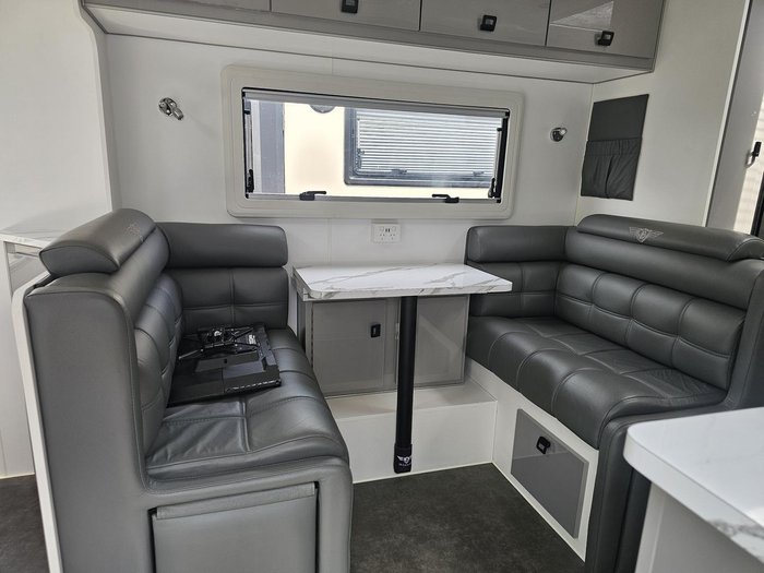 2020 JB Caravans Dirt Road Xtreme 22 Corner Shower