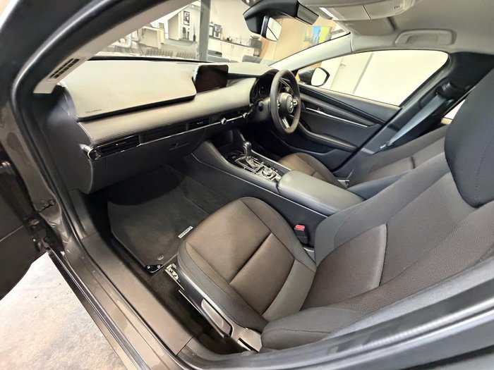 2021 Mazda 3 G20 Evolve