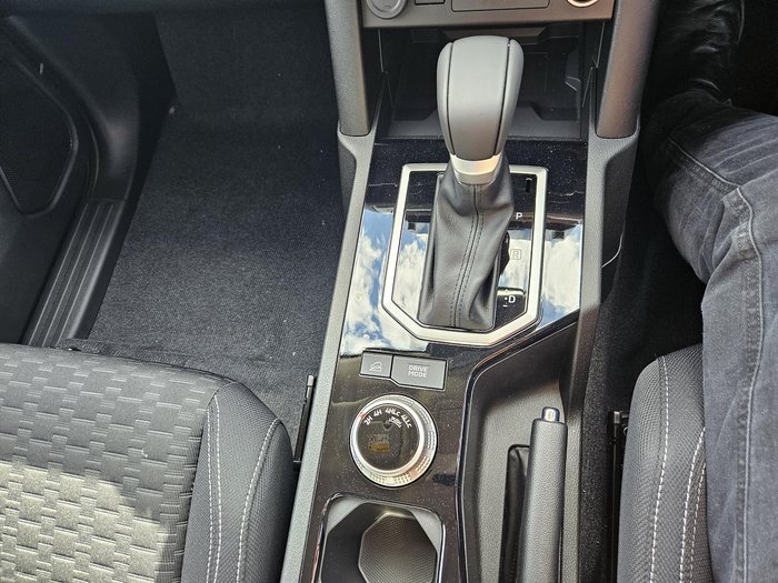 2025 Mitsubishi Triton GLS