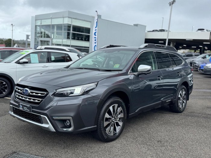 2025 Subaru Outback AWD Touring XT