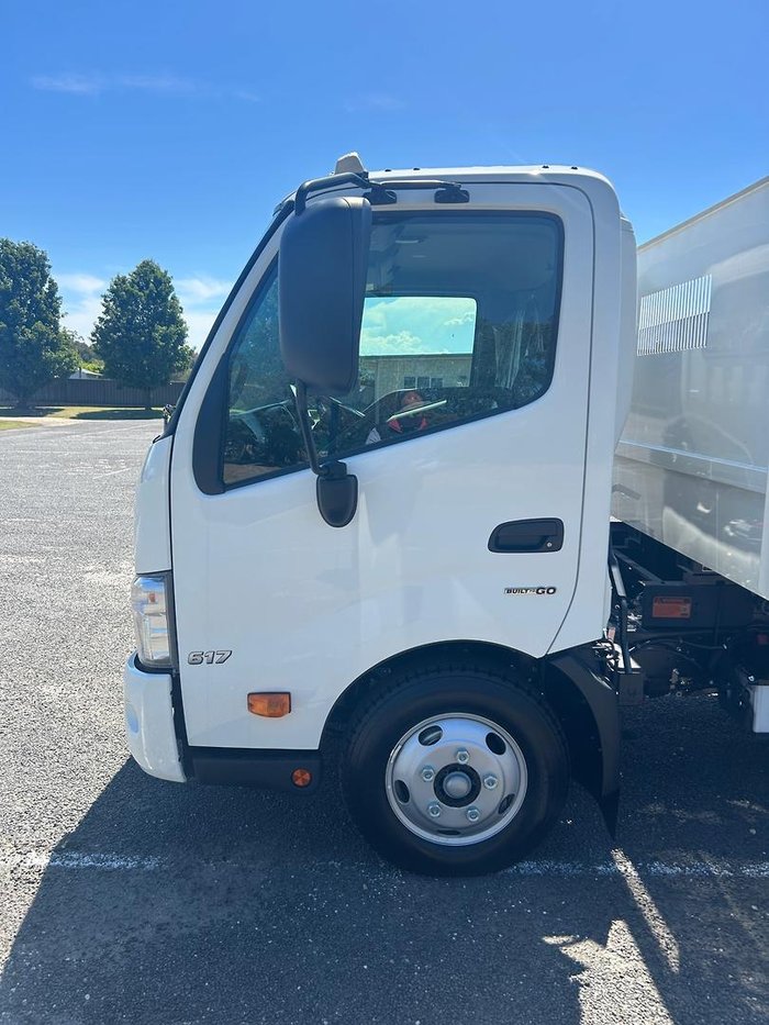 2025 Hino 300 Series 617 Tipper Tipper Pro