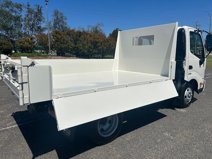 2025 Hino 300 Series 617 Tipper Tipper Pro