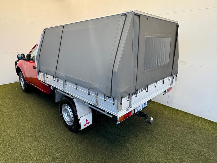 2013 Mitsubishi Triton GL