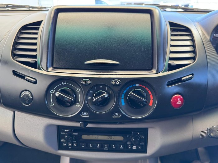 2013 Mitsubishi Triton GL