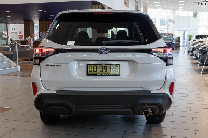 2025 Subaru Forester Touring S6 MY26 AWD Crystal White