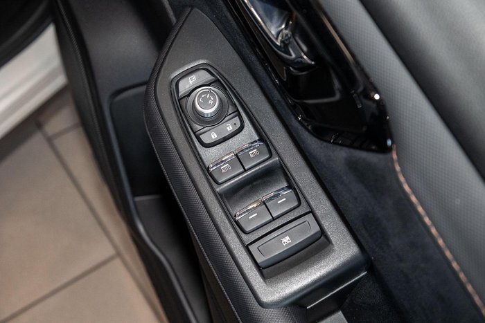 2025 Subaru Forester Touring S6 MY26 AWD Crystal White