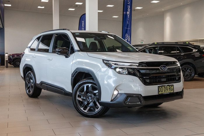 2025 Subaru Forester Touring S6 MY26 AWD Crystal White