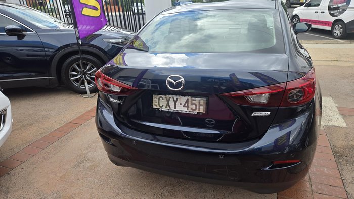 2015 Mazda 3 Maxx
