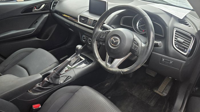 2015 Mazda 3 Maxx