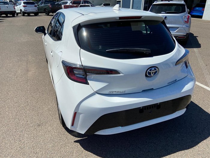 2020 Toyota Corolla Ascent Sport Hybrid ZWE211R Glacier White