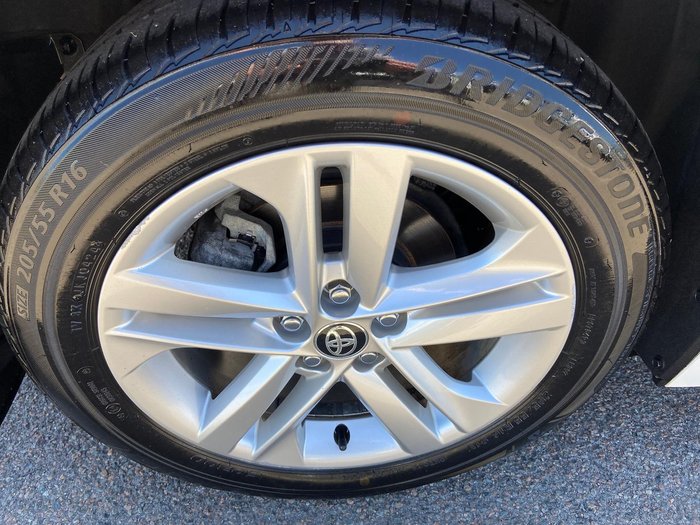 2020 Toyota Corolla Ascent Sport Hybrid ZWE211R Glacier White