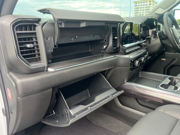 2025 Chevrolet Silverado HD LTZ Premium W/Tech Pack