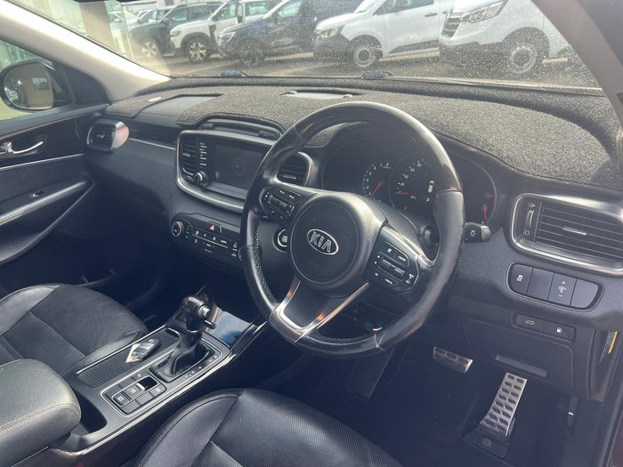 2017 Kia Sorento SLi