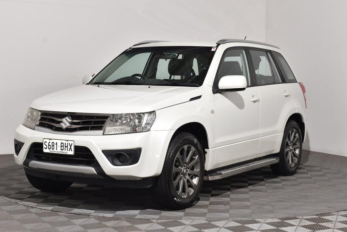 2015 Suzuki Grand Vitara Navigator