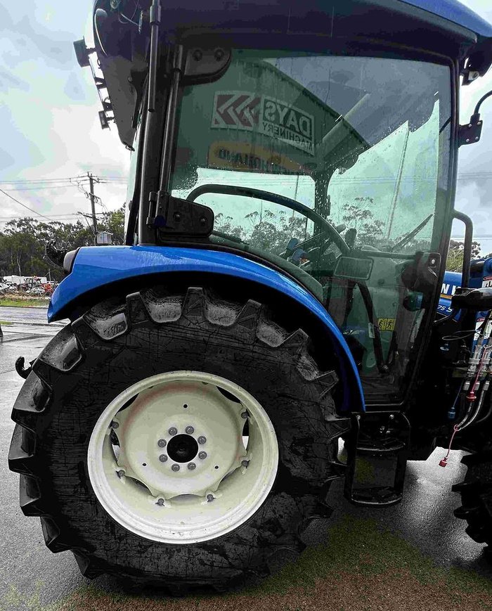 2022 New Holland T4.75S BLUE