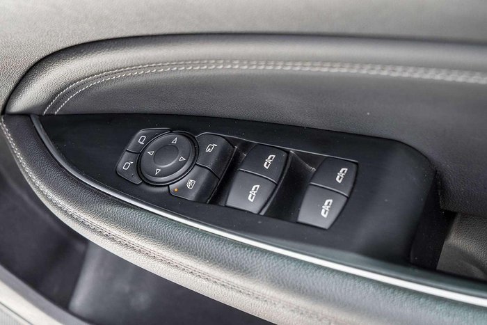 2018 Holden Commodore RS