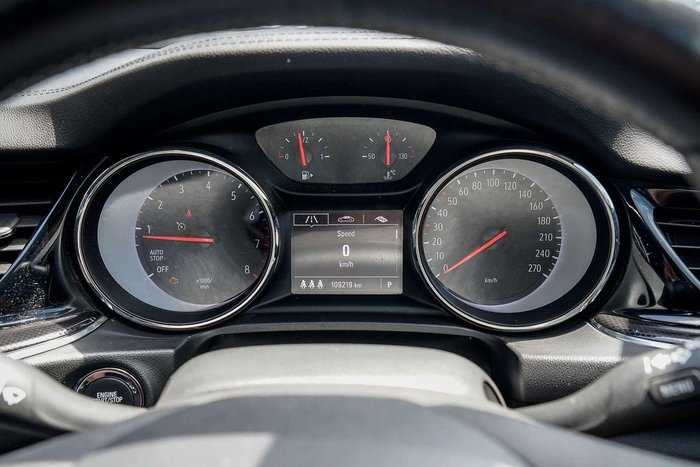 2018 Holden Commodore RS