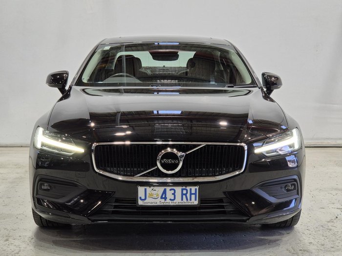 2020 Volvo S60 T5 Momentum MY20 AWD Black