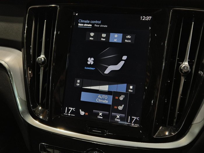 2020 Volvo S60 T5 Momentum MY20 AWD Black