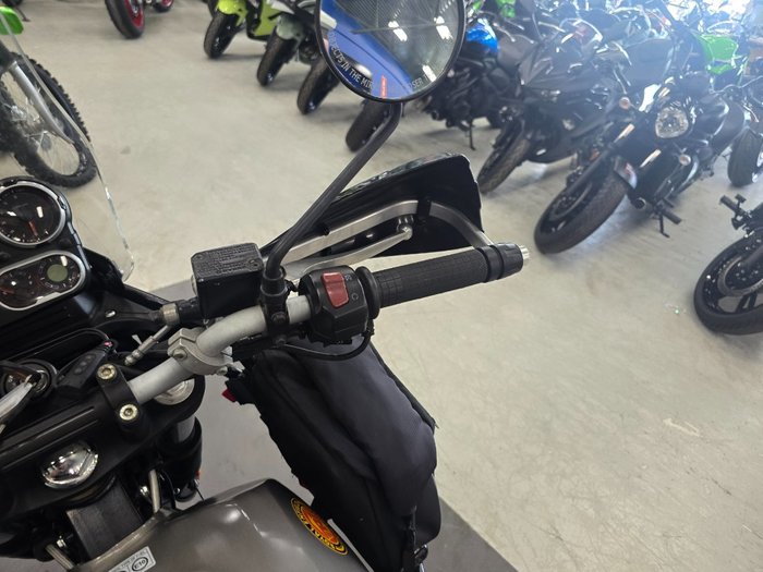 2020 ROYAL ENFIELD (SEE ALSO ENFIEL HIMALAYAN EFI ABS GREY