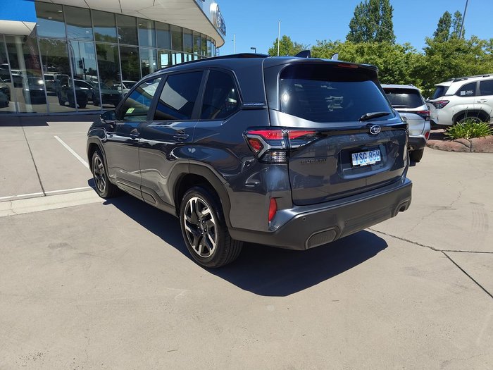 2025 Subaru Forester Touring