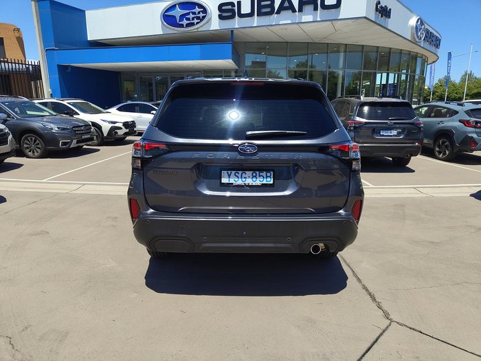 2025 Subaru Forester Touring