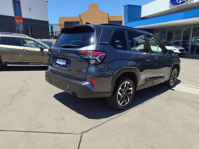 2025 Subaru Forester Touring