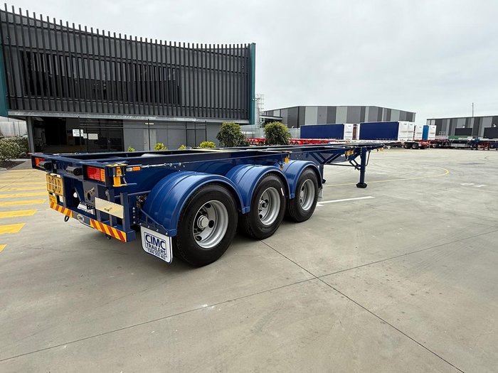 2026 CIMC 40' Skeletal With 3 Way Twist Locks A-Double Compliant