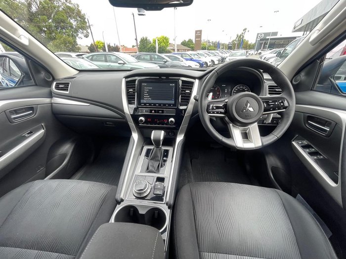 2024 Mitsubishi Pajero Sport GLS