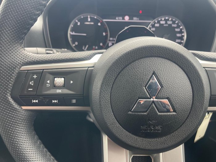 2024 Mitsubishi Triton GLX-R