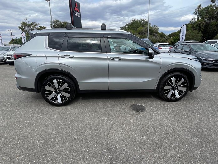 2025 Mitsubishi Outlander Aspire