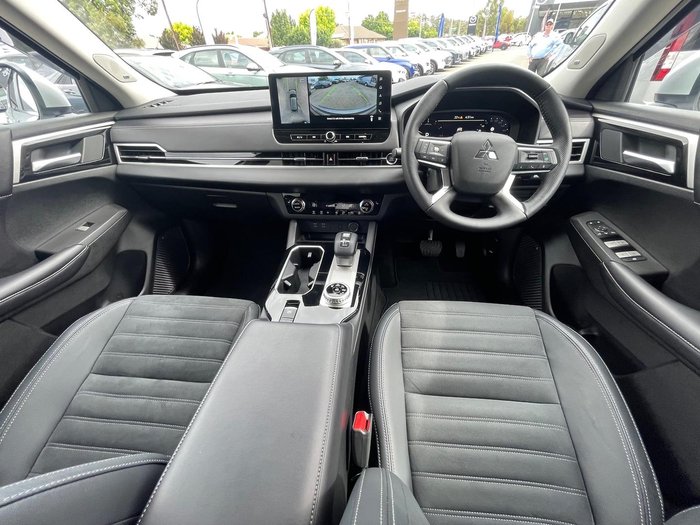 2025 Mitsubishi Outlander Aspire