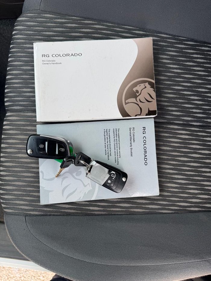 2013 Holden Colorado LT RG MY13 4X4 Dual Range Summit White