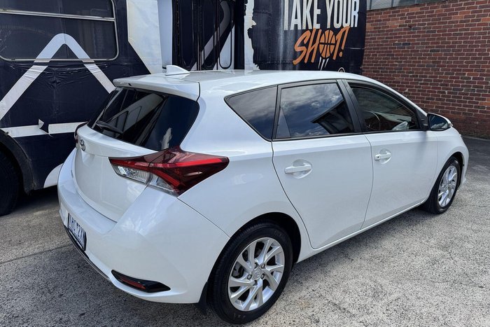 2016 Toyota Corolla Ascent Sport ZRE182R Crystal Pearl