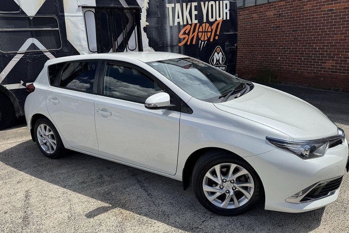 2016 Toyota Corolla Ascent Sport ZRE182R Crystal Pearl