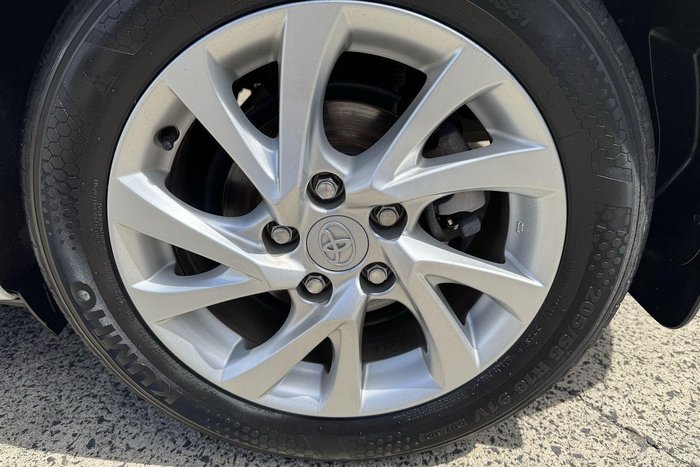 2016 Toyota Corolla Ascent Sport ZRE182R Crystal Pearl