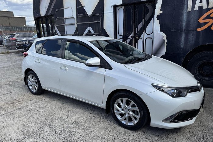 2016 Toyota Corolla Ascent Sport ZRE182R Crystal Pearl