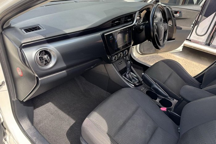 2016 Toyota Corolla Ascent Sport ZRE182R Crystal Pearl