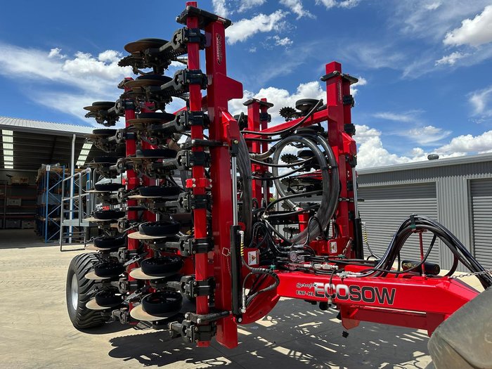 0 SERAFIN ECOSOW SINGLE DISC NARROWFOLD SEEDER WITH BALDAN UNITS USED RED