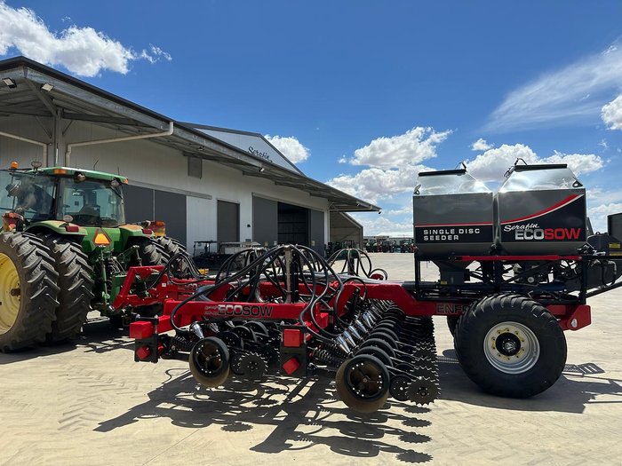 0 SERAFIN ECOSOW SINGLE DISC NARROWFOLD SEEDER WITH BALDAN UNITS USED RED