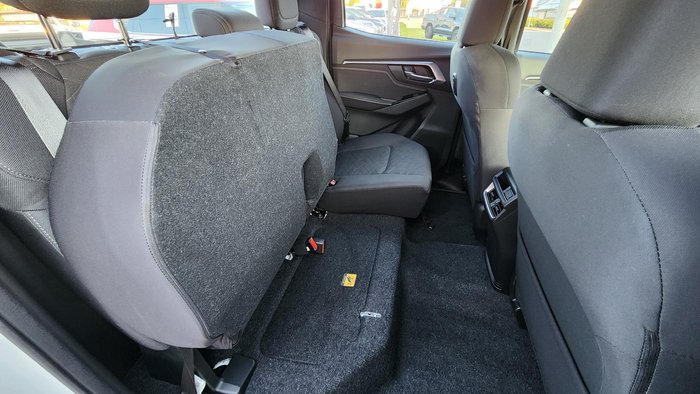 2025 Isuzu D-MAX LS-U