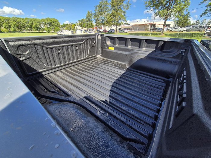 2025 Isuzu D-MAX LS-U