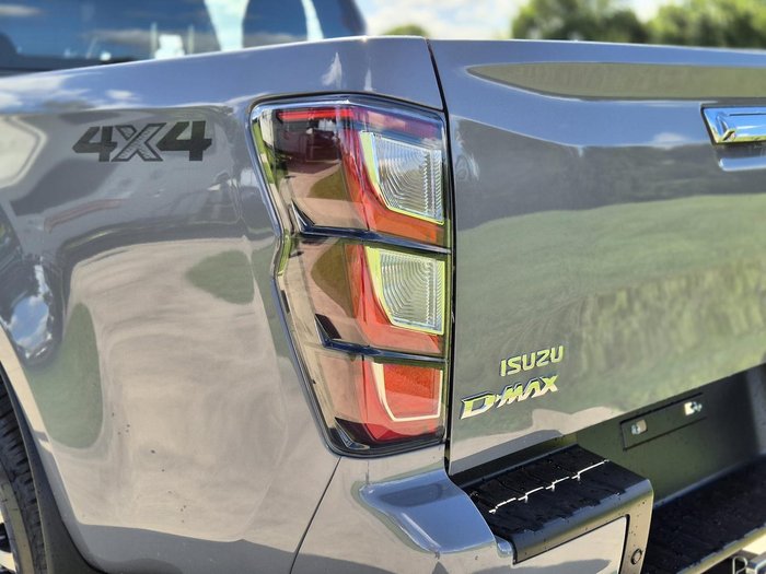 2025 Isuzu D-MAX LS-U