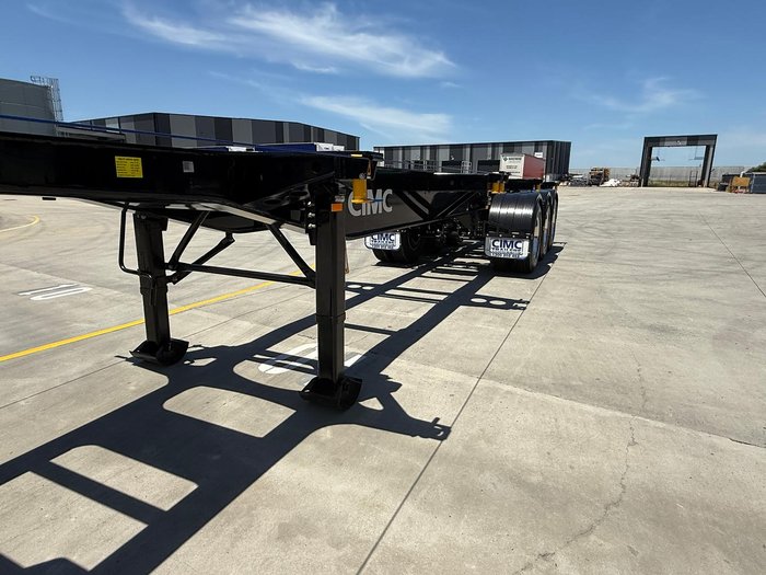 2025 CIMC 40' 3 Way Skeletal Semi Trailer