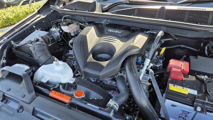 2025 Isuzu D-MAX SX